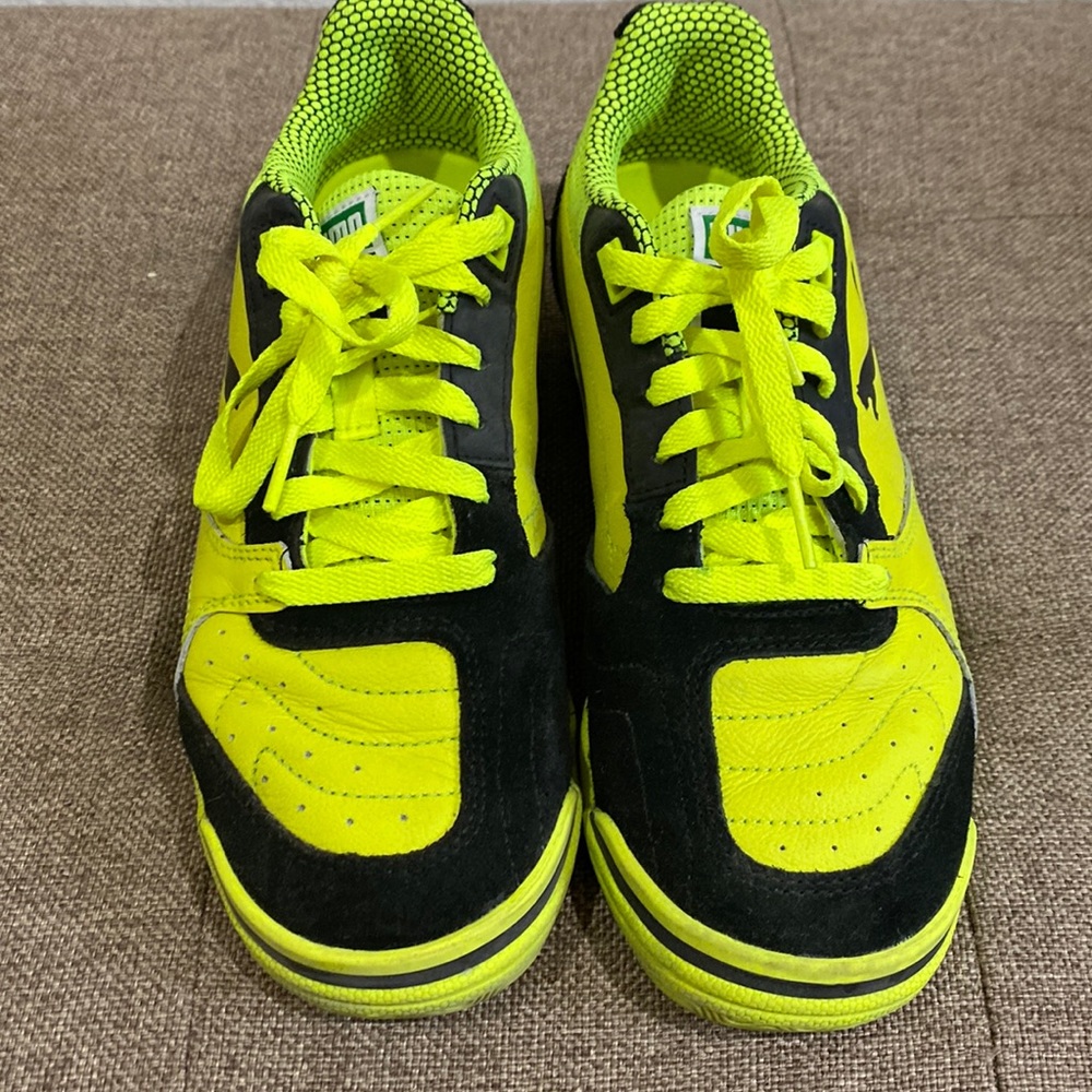Puma Ibero indoor soccer shoes